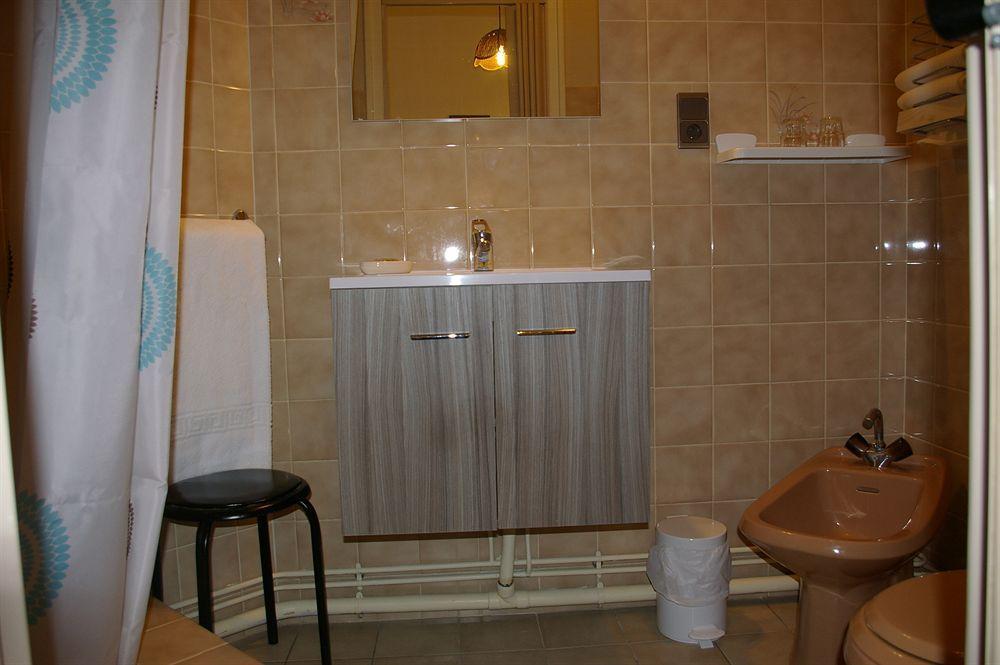 Hotel De La Roseraie 2*